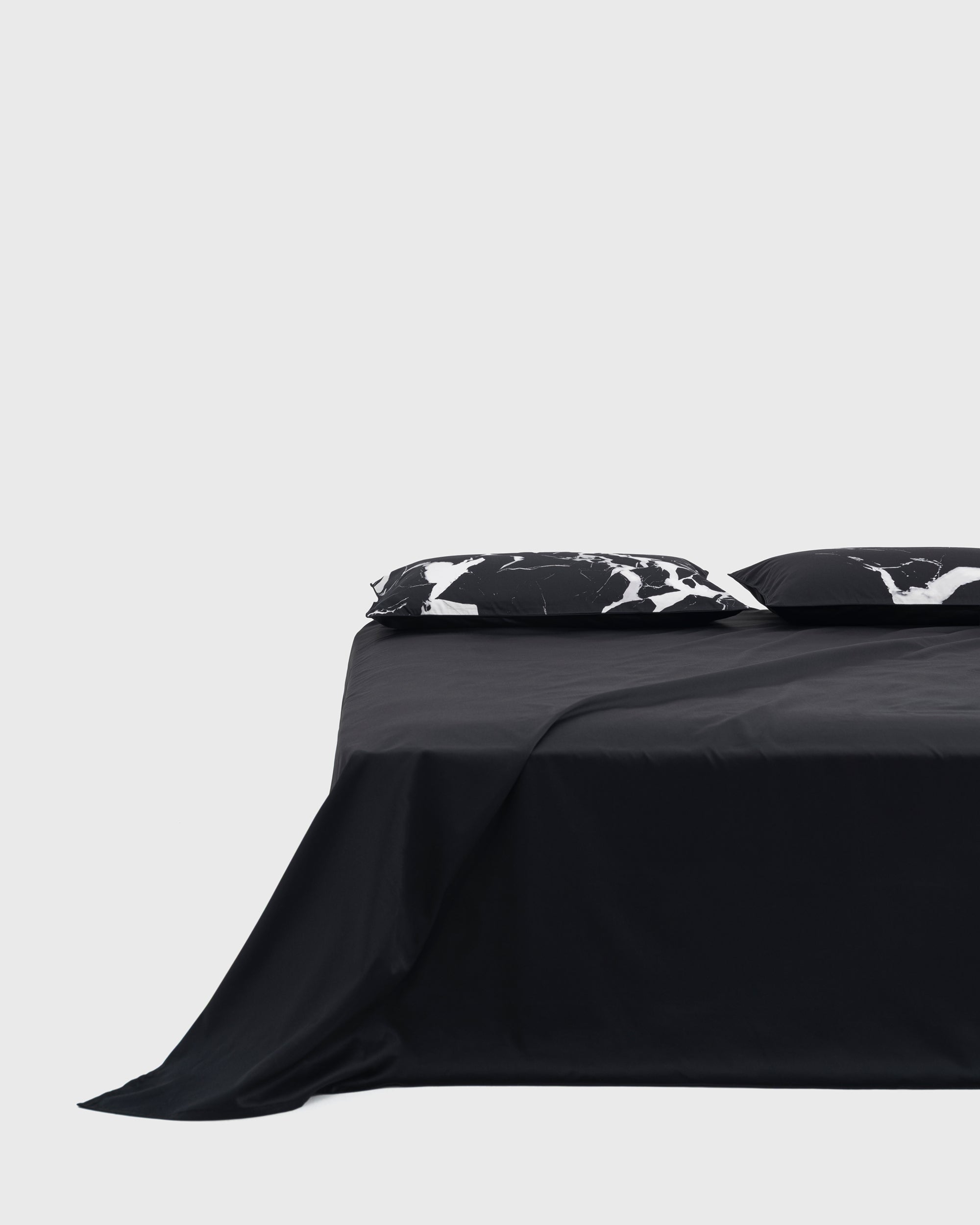 B&W Marble Flat Sheet