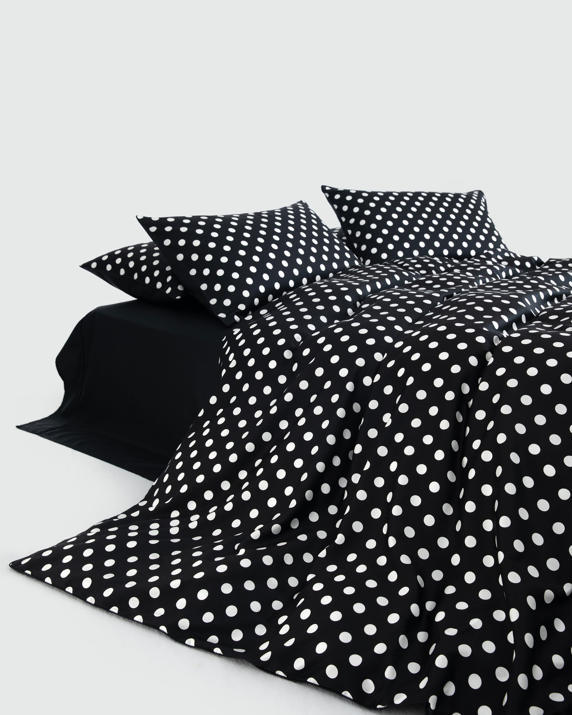 Black Polka-dot 2CM Duvet Cover