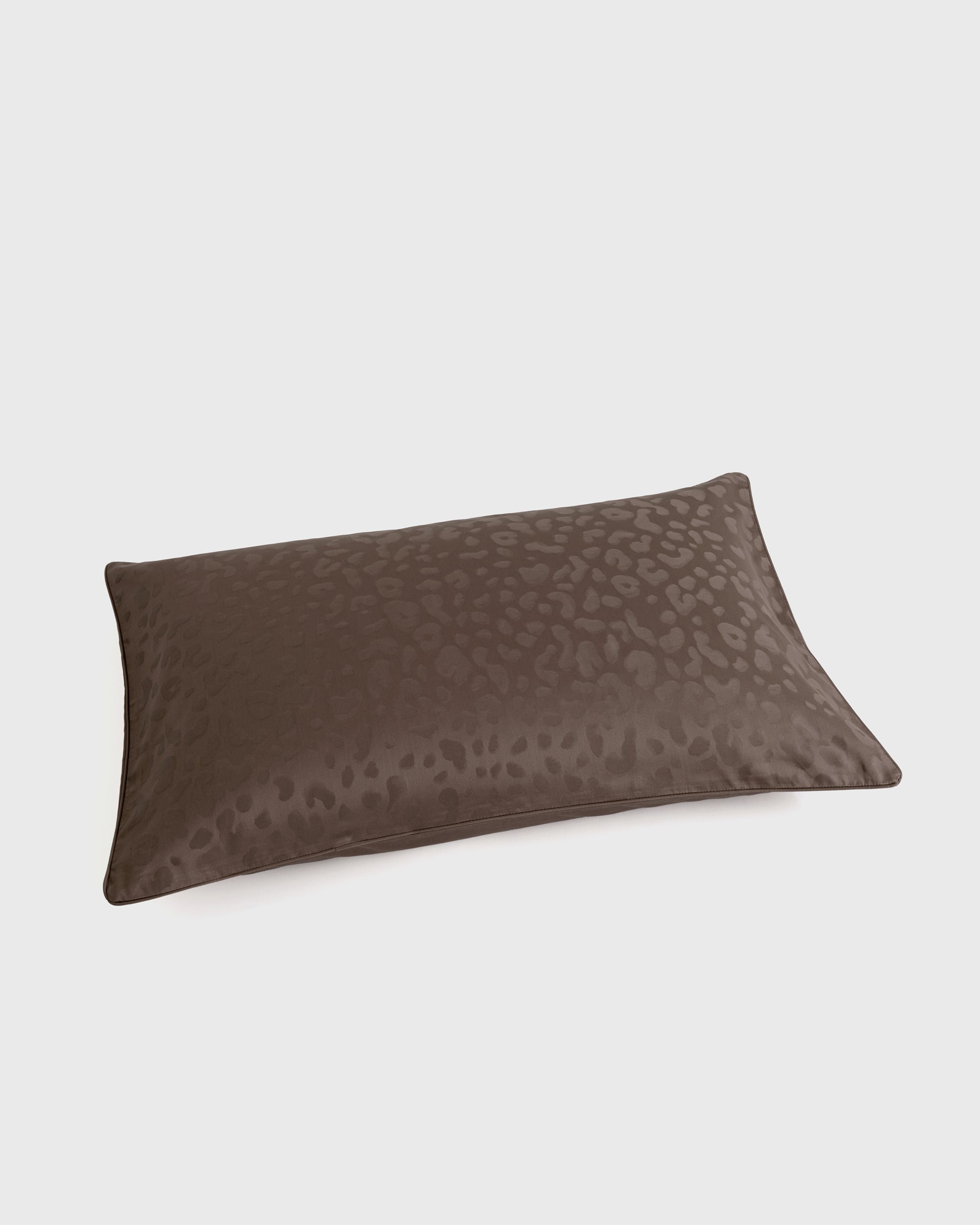 Coffee Jacquard Leopard Pillowcase