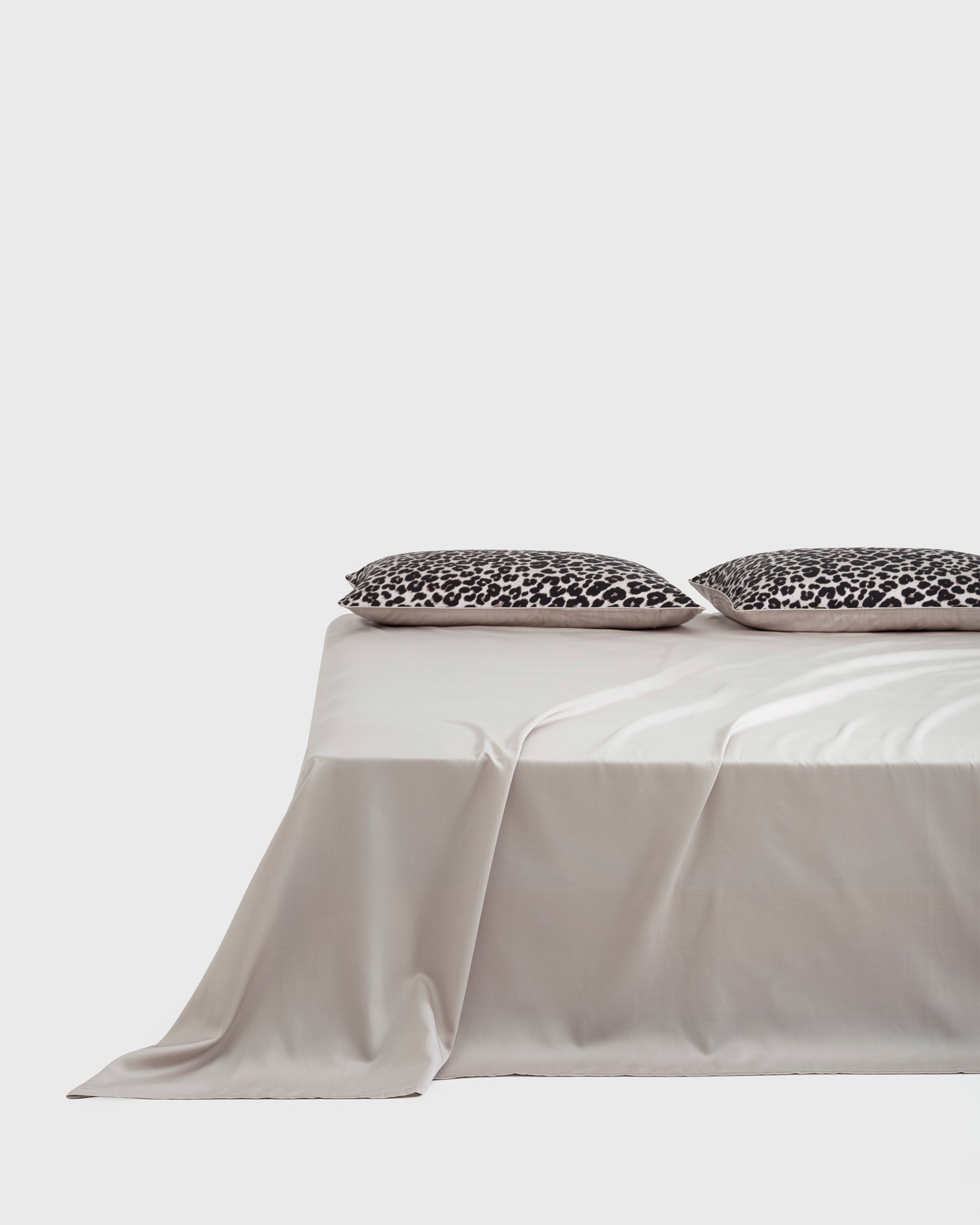 Leopard 02 Flat Sheet