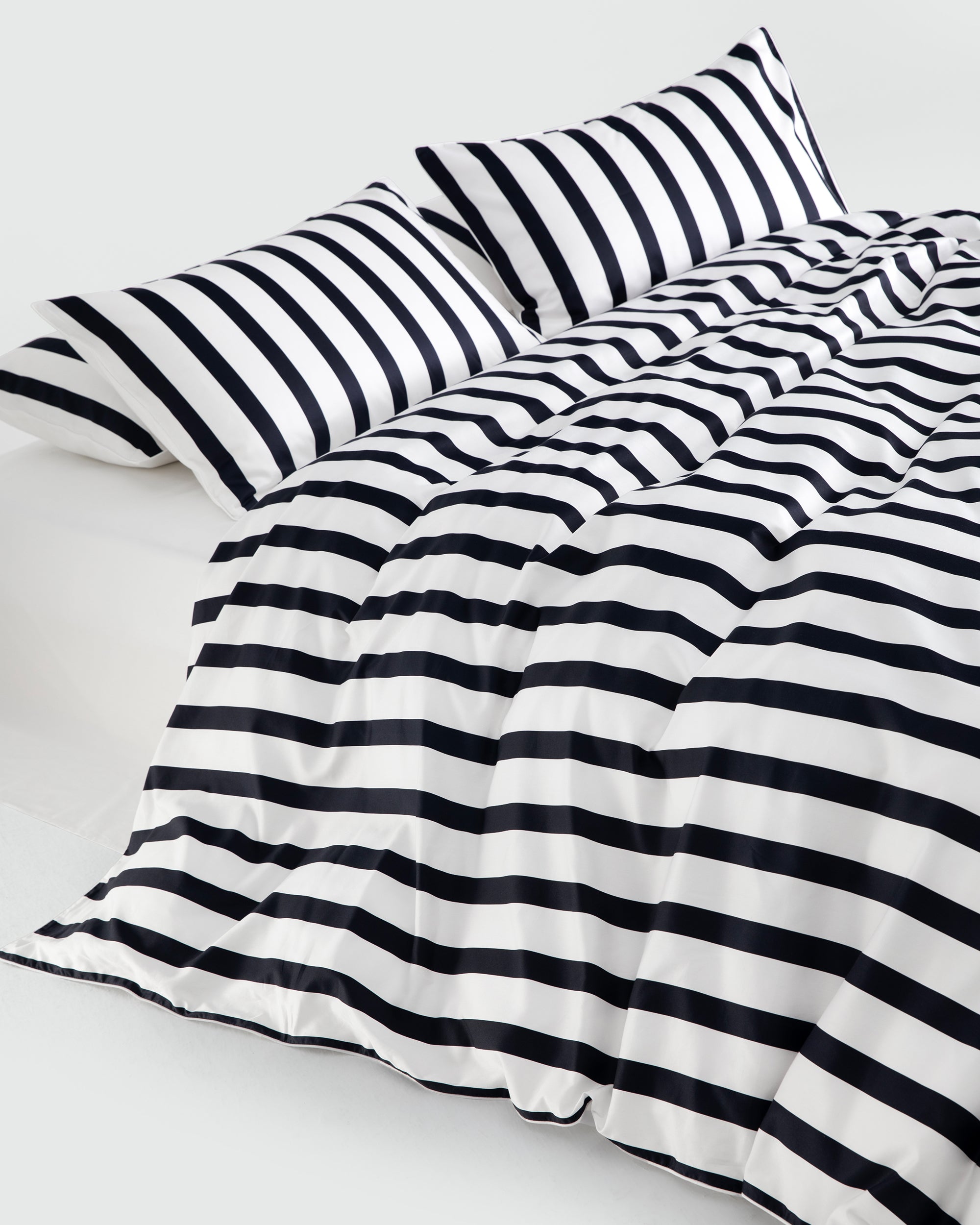 Wide Stripe 01 Duvet Cover