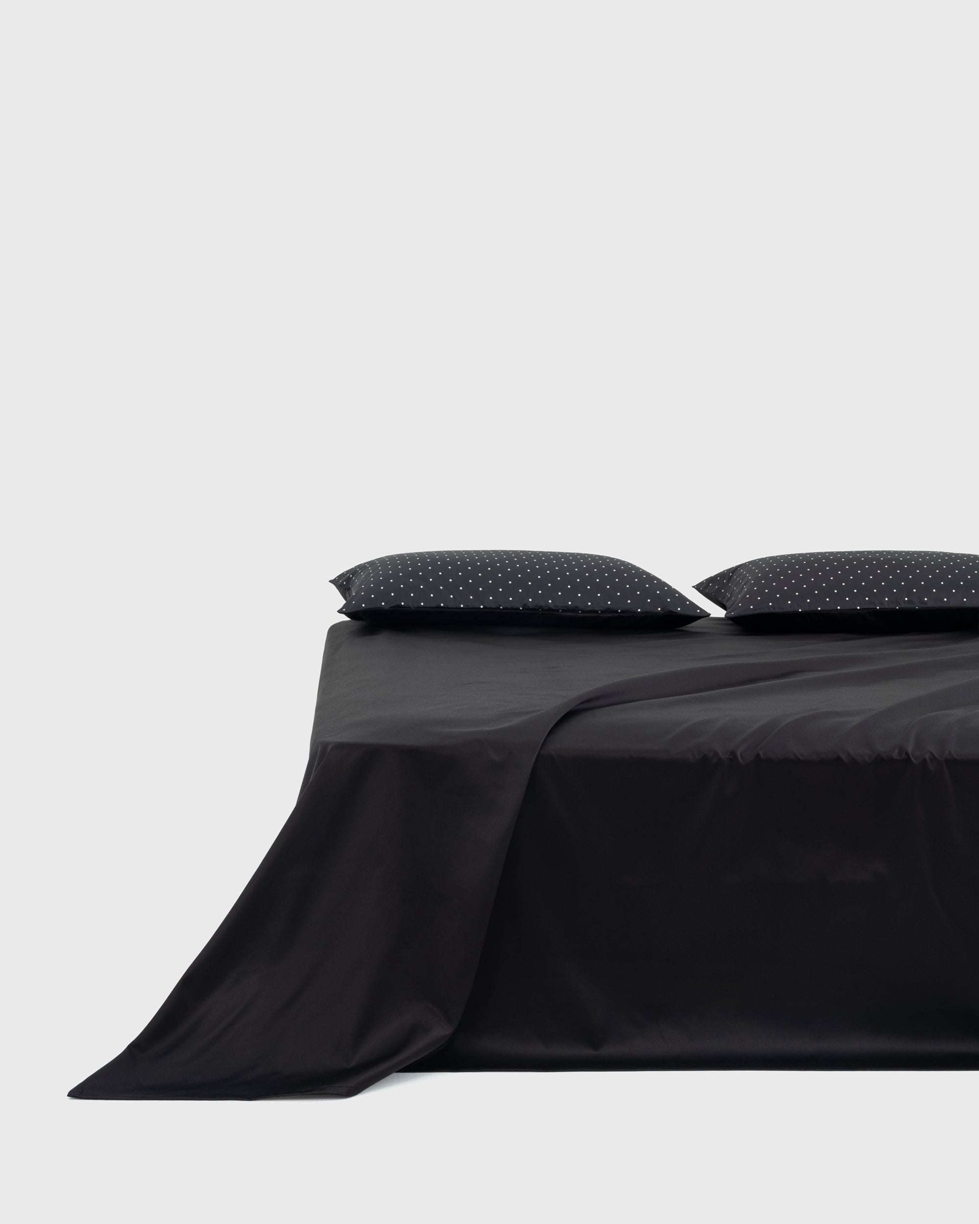 Black Polka-dot 4MM Flat Sheet