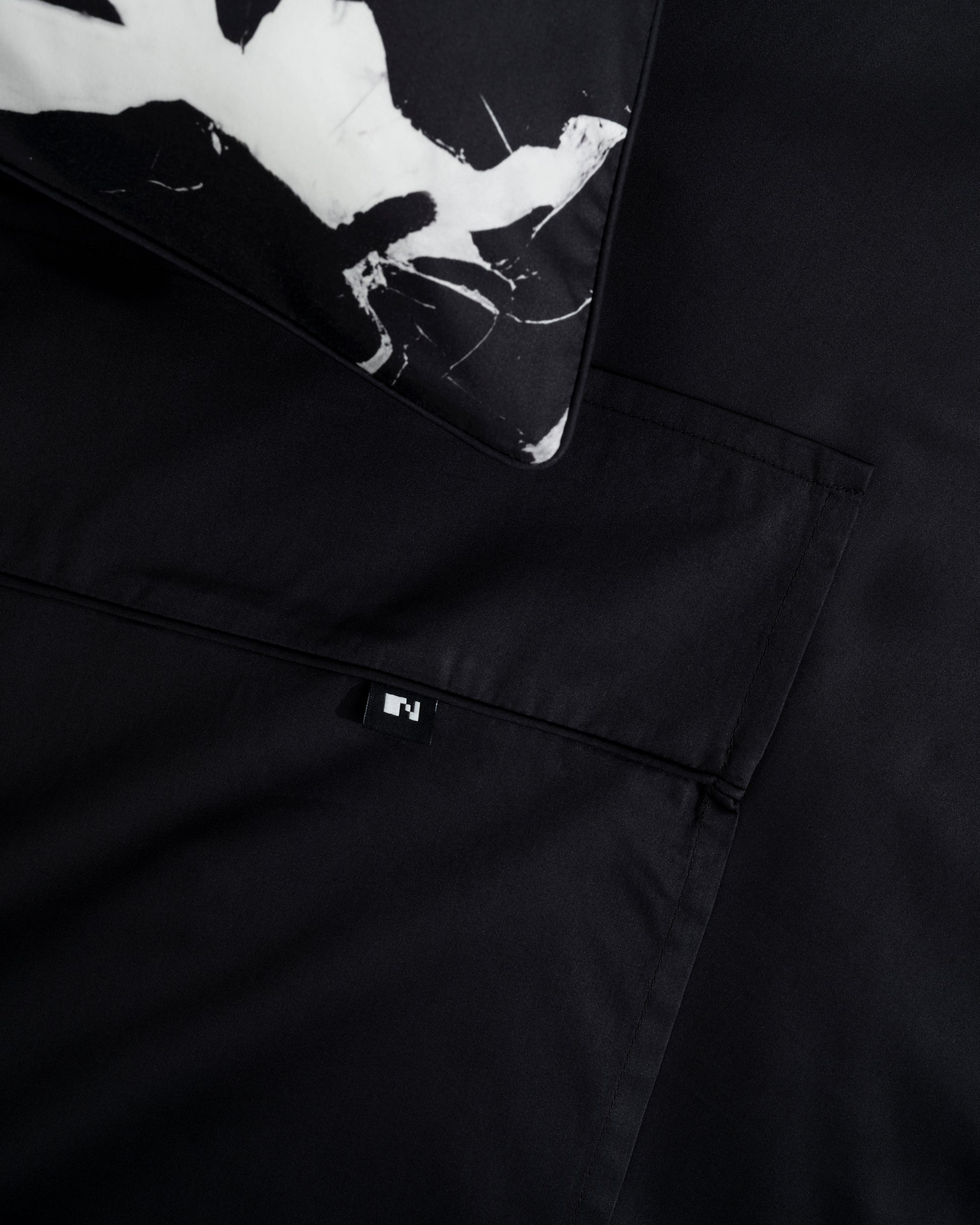 B&W Marble Flat Sheet