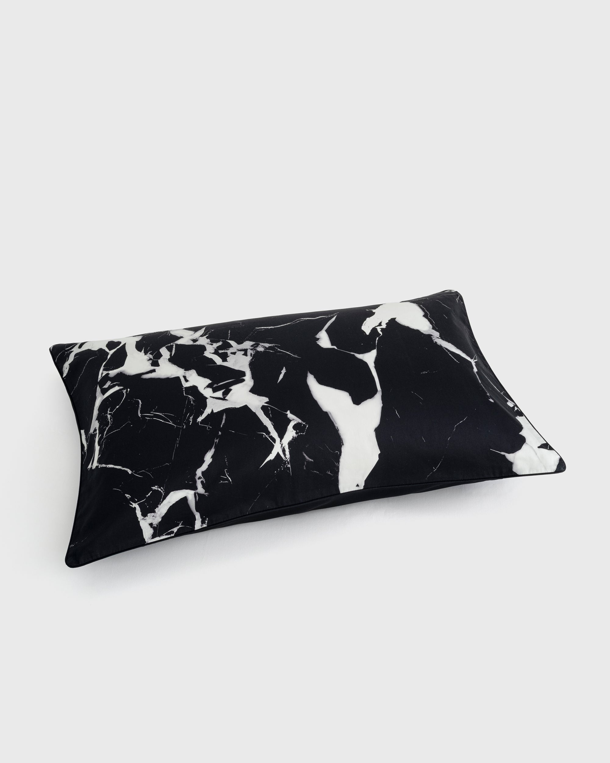 B&W Marble Pillowcase