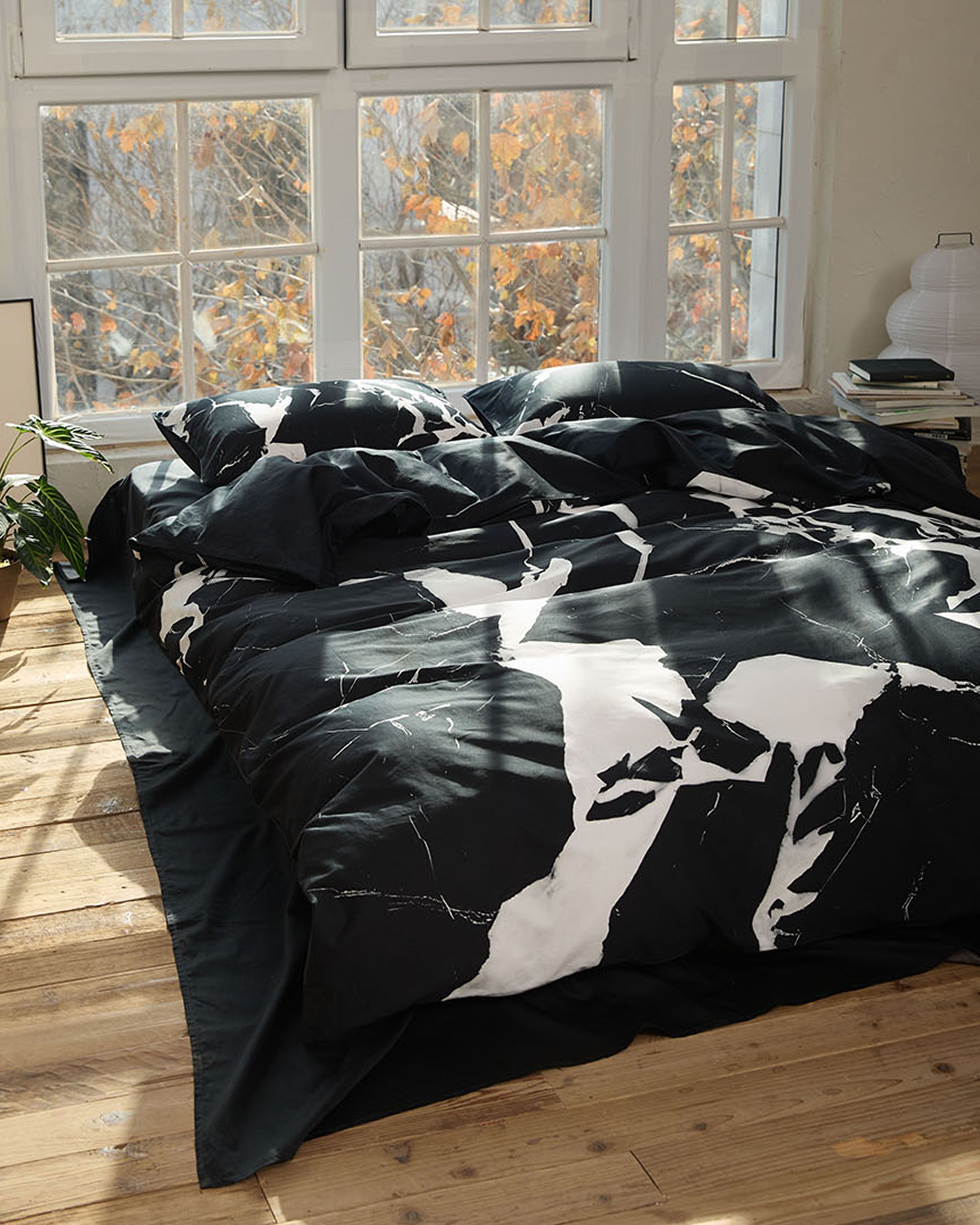 B&W Marble Duvet Cover