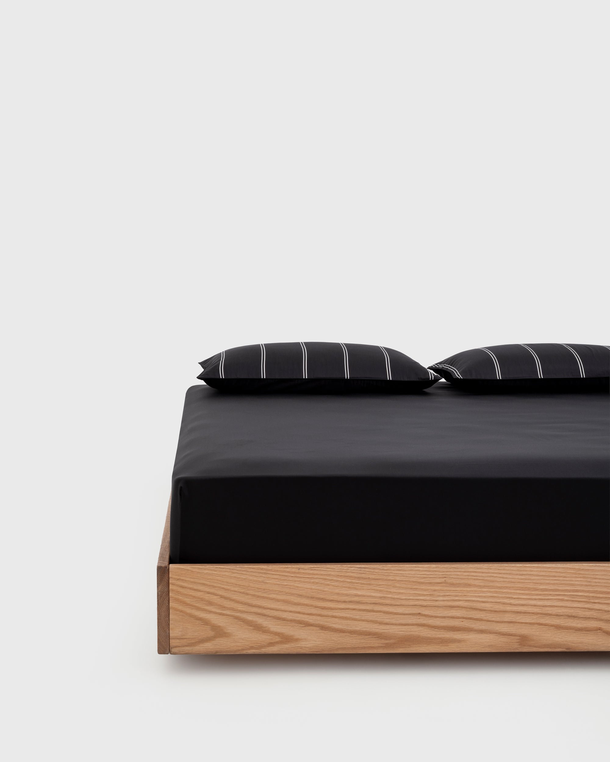 Black Dual Pinstripe Fitted Sheet