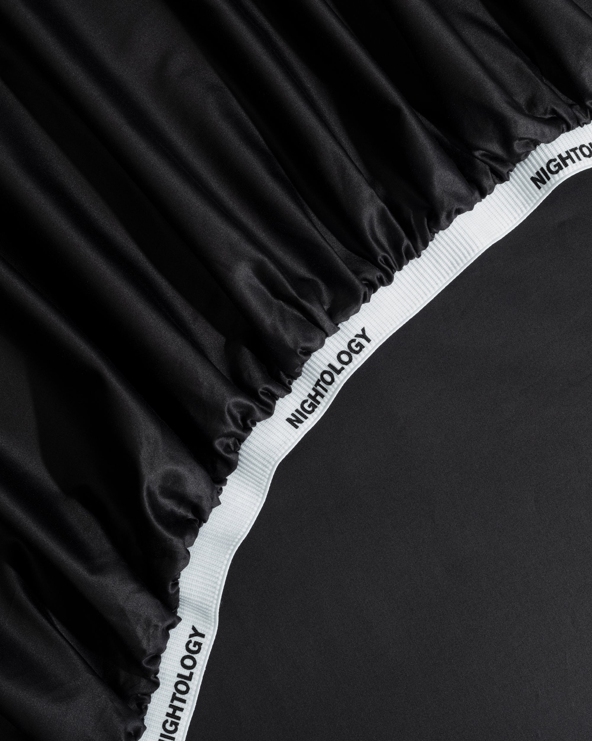 Black White Stroke Fitted Sheet