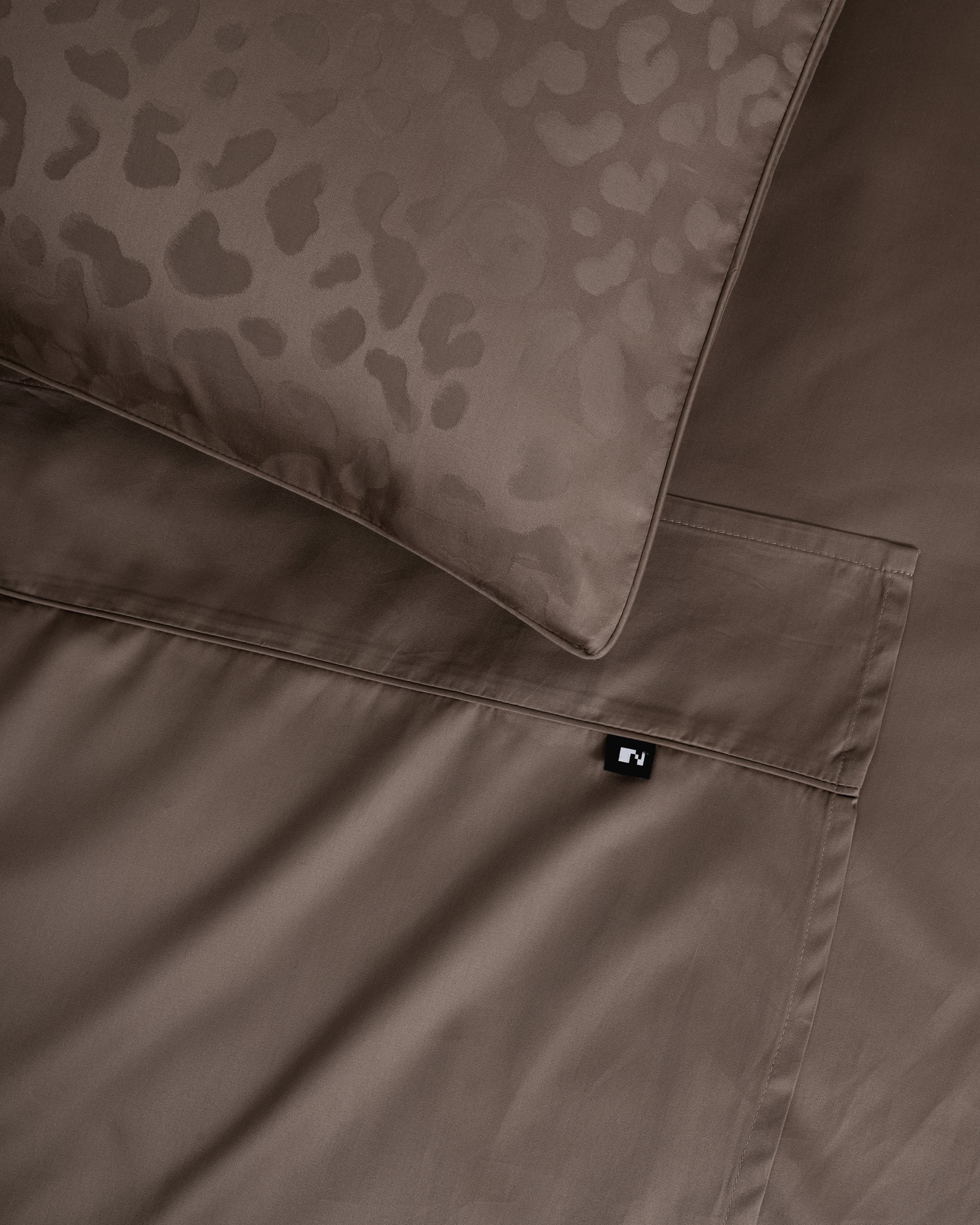 Coffee Jacquard Leopard Flat Sheet