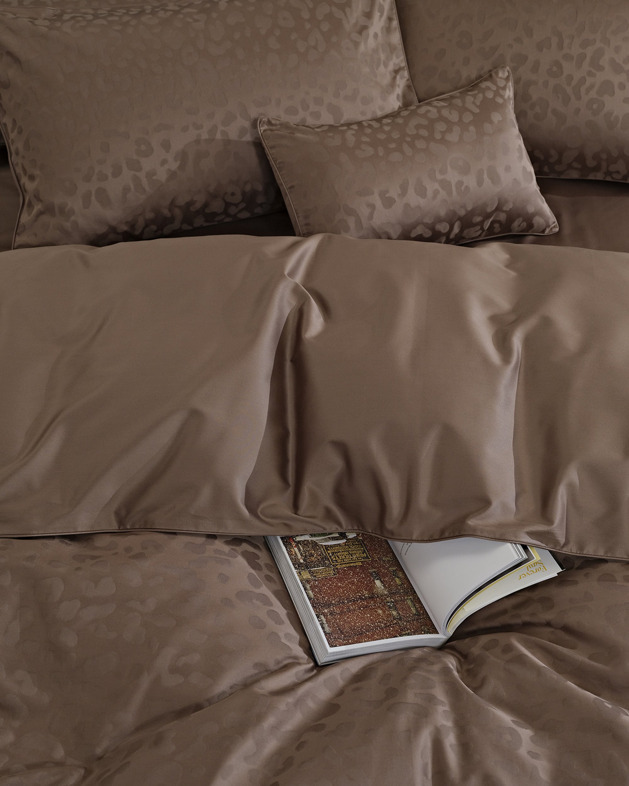 Coffee Jacquard Leopard Duvet Cover