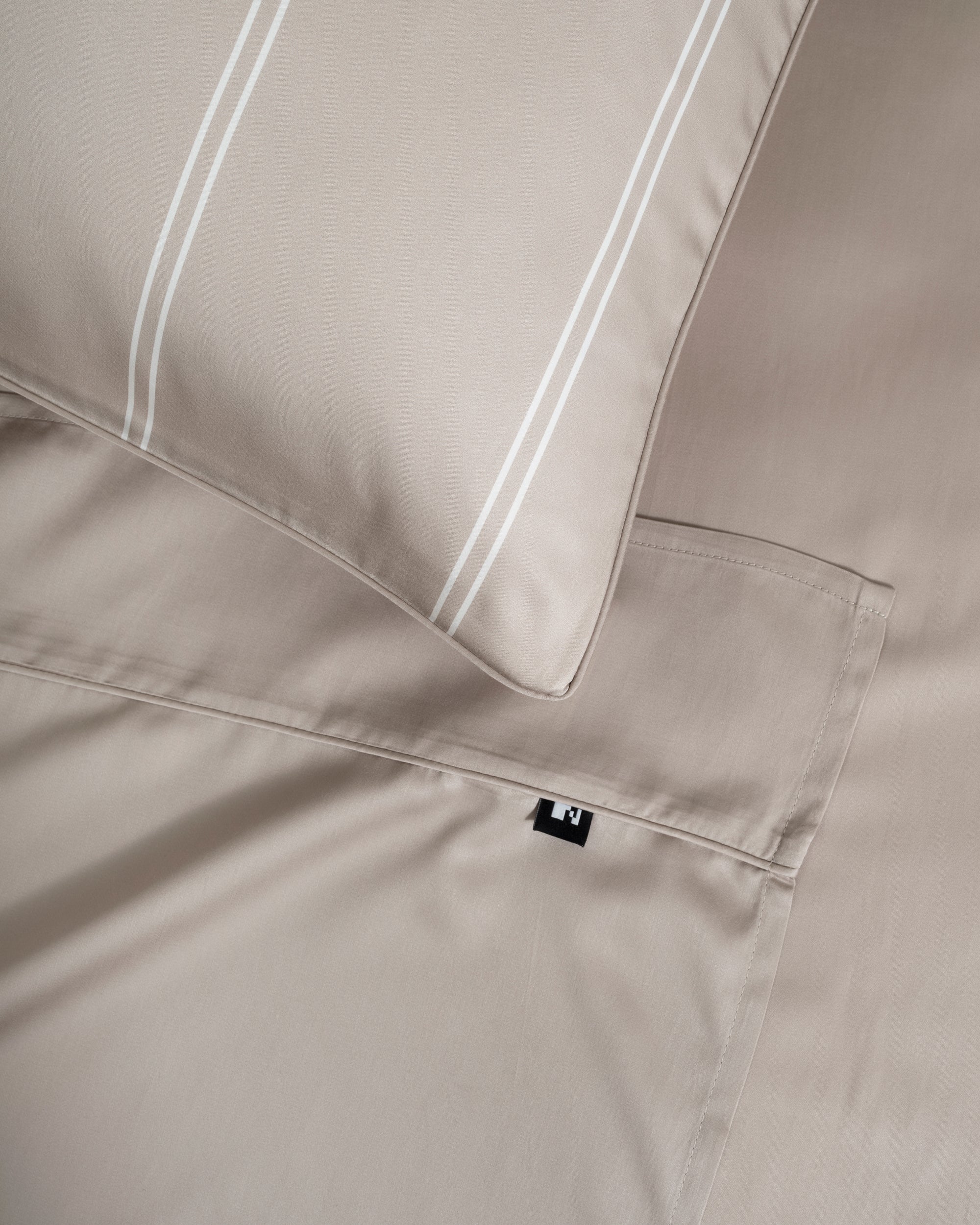 Golden Dual Pinstripe Flat Sheet