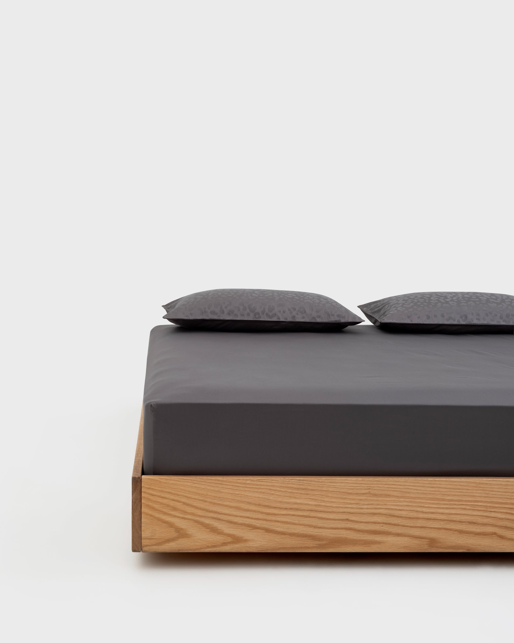 Grey Jacquard Leopard Fitted Sheet