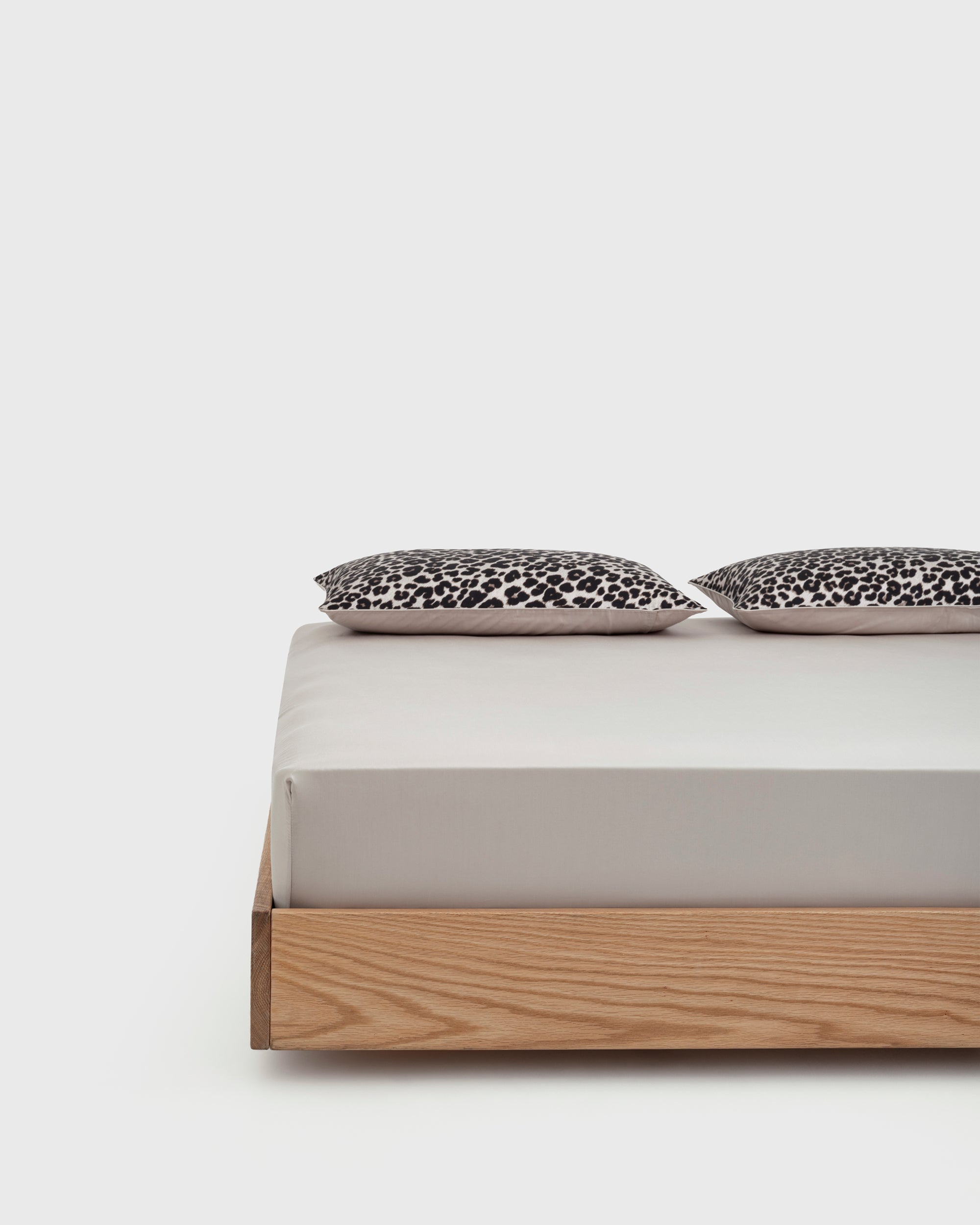 Leopard 02 Fitted Sheet