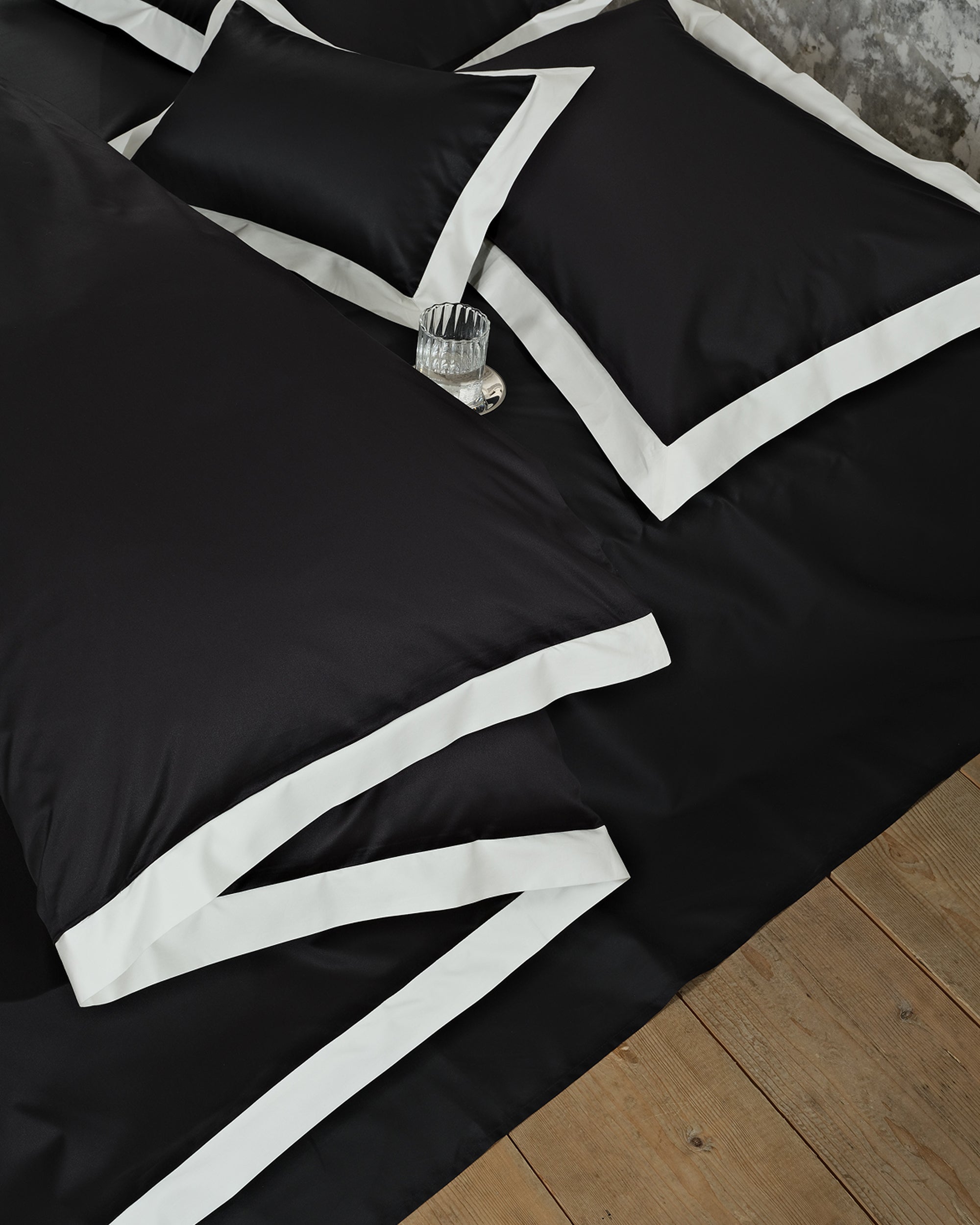 Wide Black White Stroke Duvet Cover